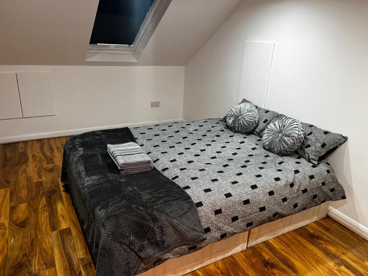 Good Priced Single Rooms In Hayes Northolt  Exterior foto
